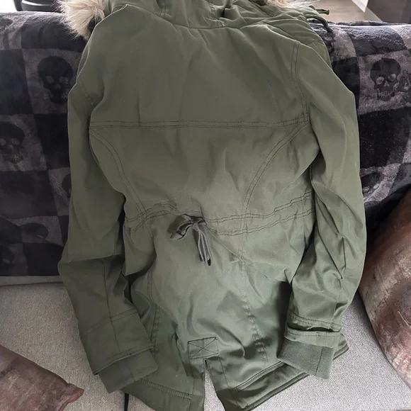 Hollister Olive Military Jacket - Picture 3 of 10